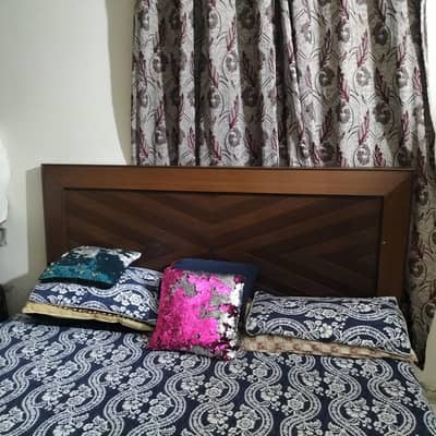 king bed