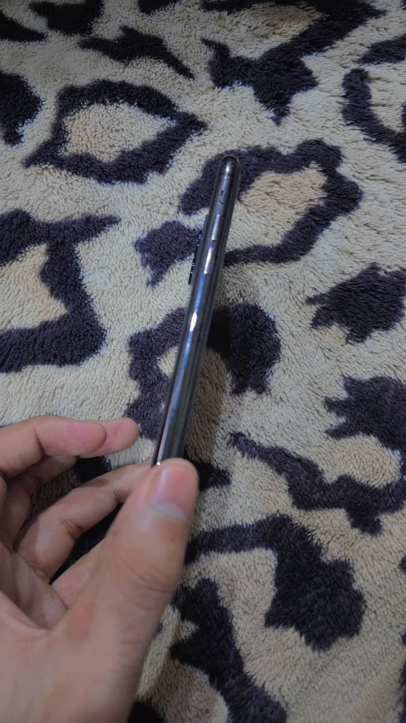 Apple iPhone 11 Pro 5