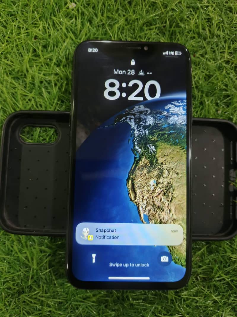 Apple iPhone X 1