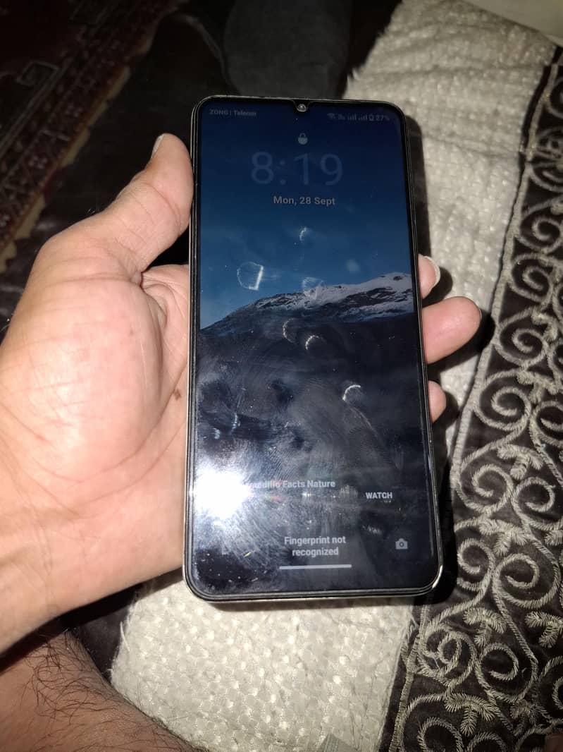 Realme C53 4