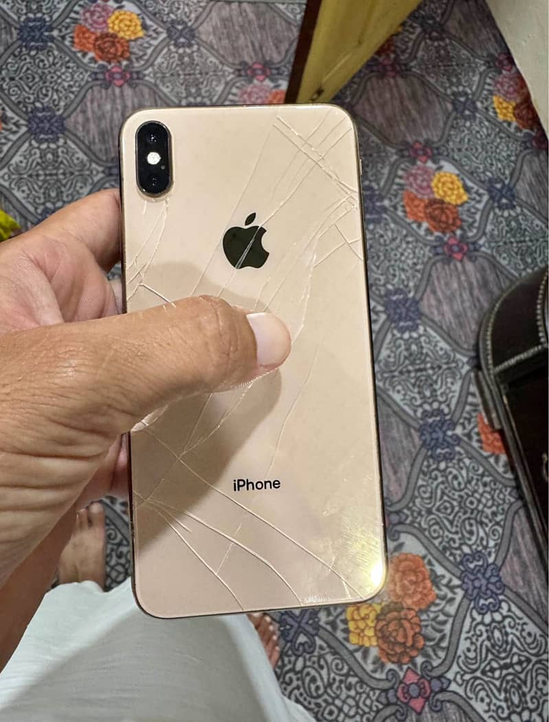 Apple iPhone XS Max 0
