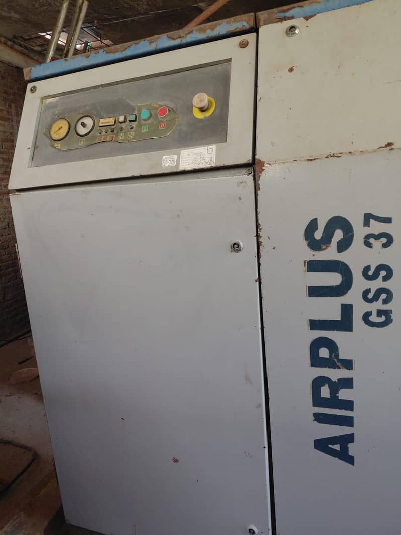 Electric Air Compressor 8