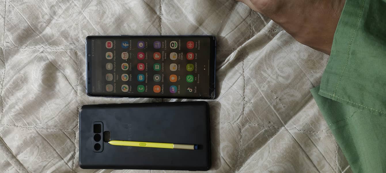 Samsung Mobile Note 9 0