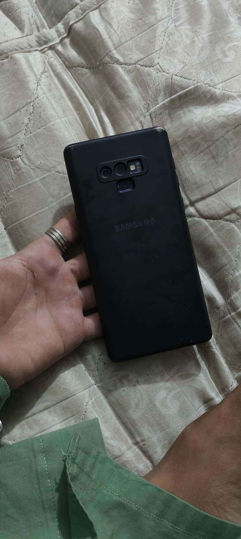 Samsung Mobile Note 9 3