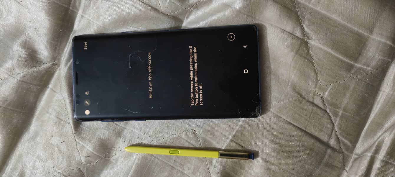 Samsung Mobile Note 9 6
