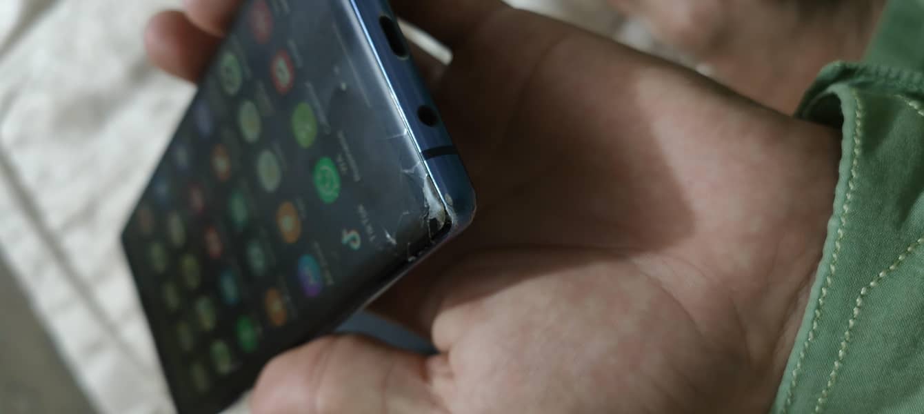 Samsung Mobile Note 9 8