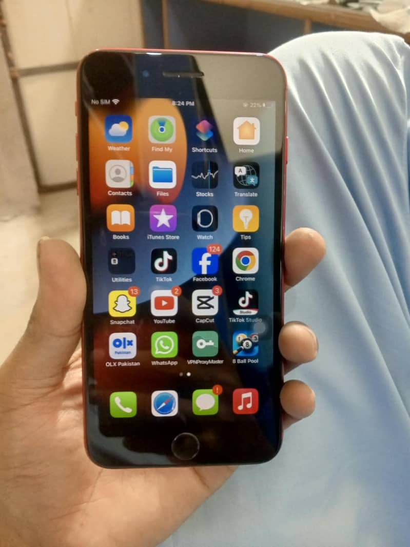 Apple iPhone 7 Plus 0