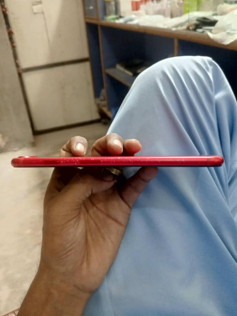 Apple iPhone 7 Plus 3