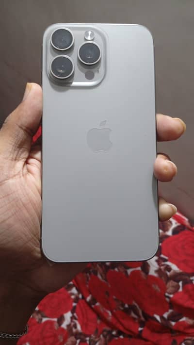 Apple iPhone 15 Pro Max