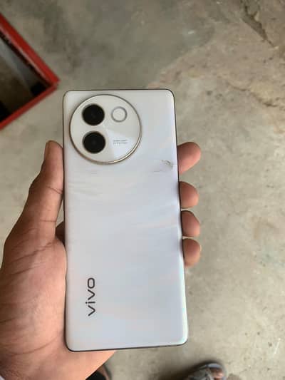 Vivo V30