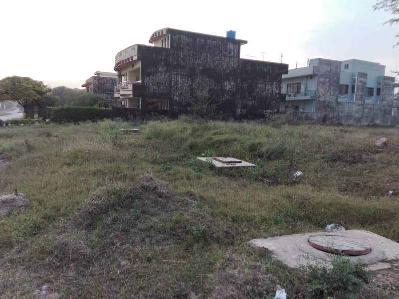Most Top Location F-7/2 Plot 4