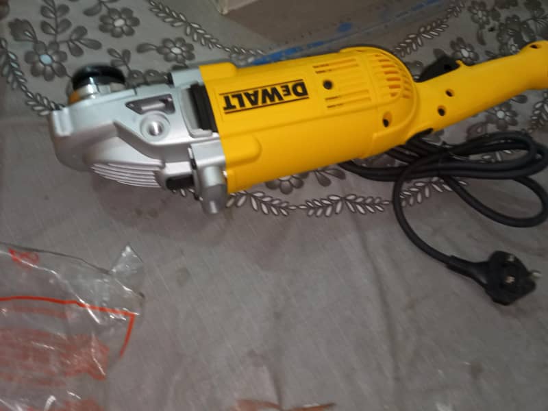 tile cutter 1