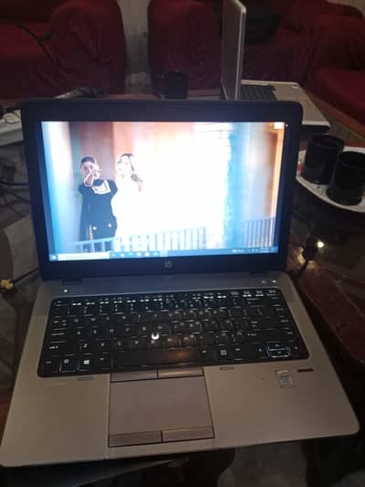 Hp g840 multi touch display
