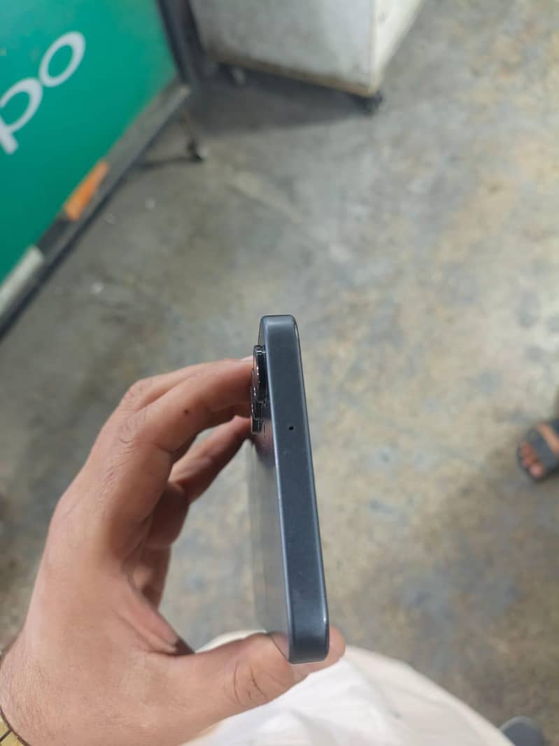 Samsung A16 4