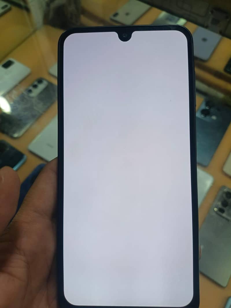 Samsung A16 6