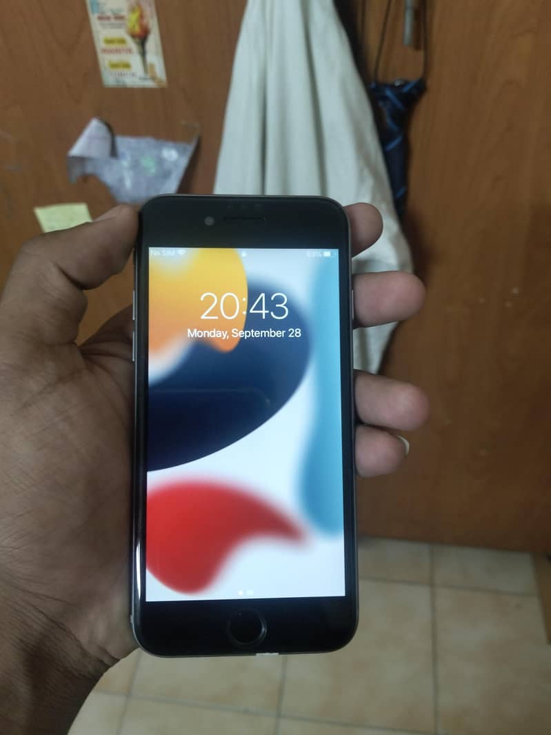 Apple iPhone 6S 5