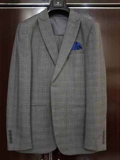 charcoal 3 piece pant,coat,waist coat wore once condition new size 48