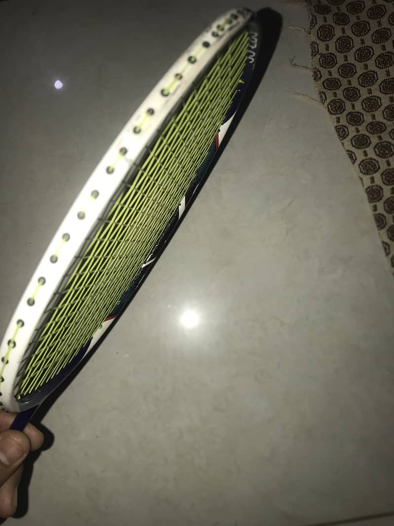 Badminton racket’s 3