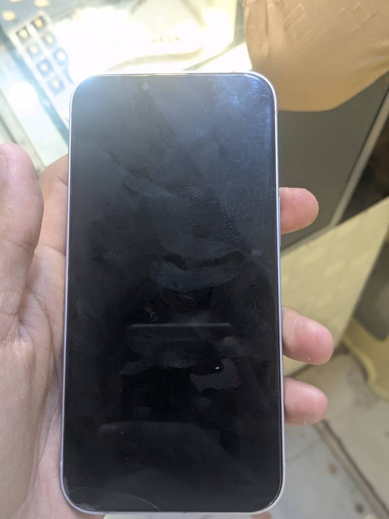 Apple iPhone 14 2
