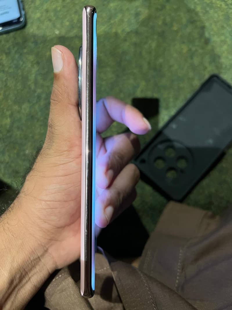 Infinix Zero 40 6