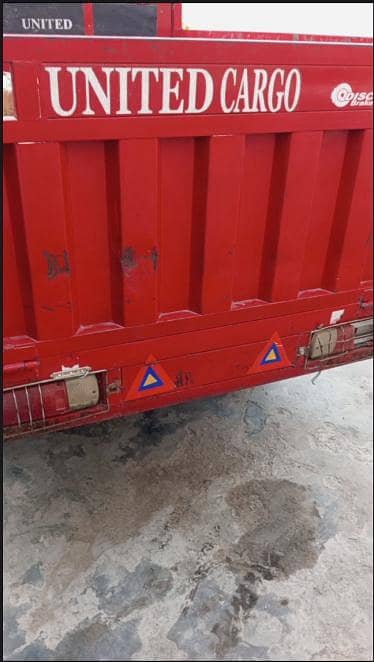 Loader Rickshaw 9