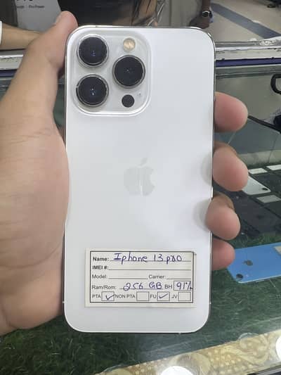 Apple iPhone 13 Pro