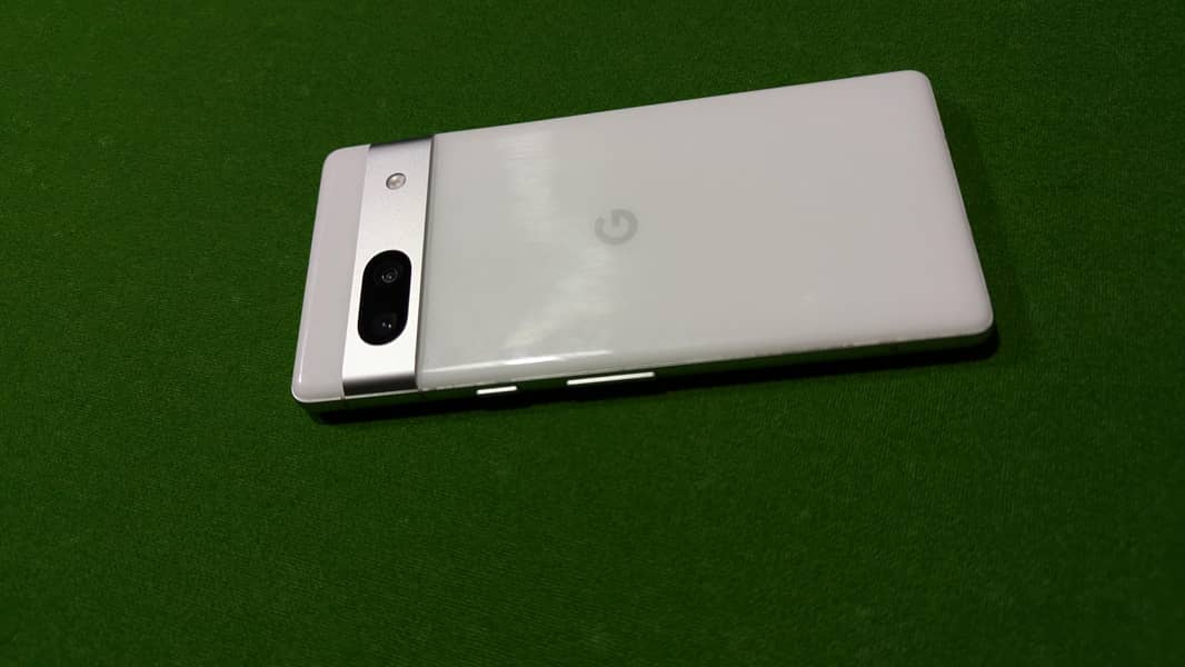 Google Pixel 7a 1