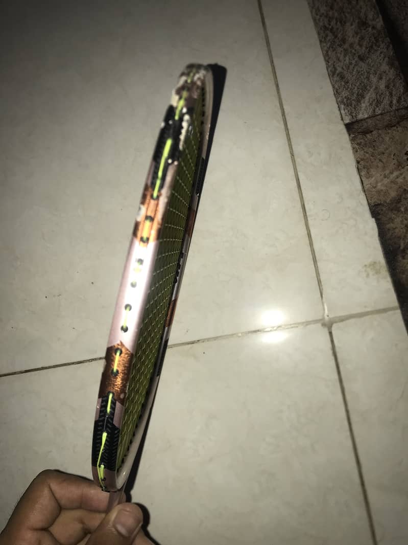 Baminton rackets 4