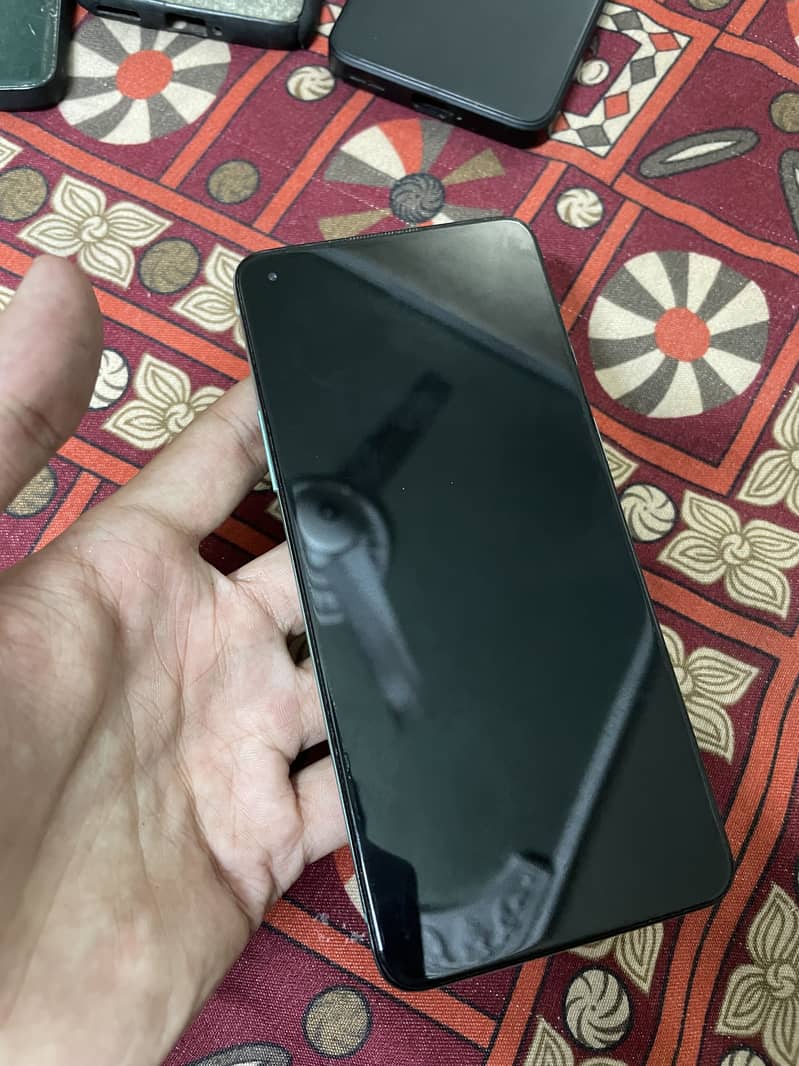 One Plus 8T 1