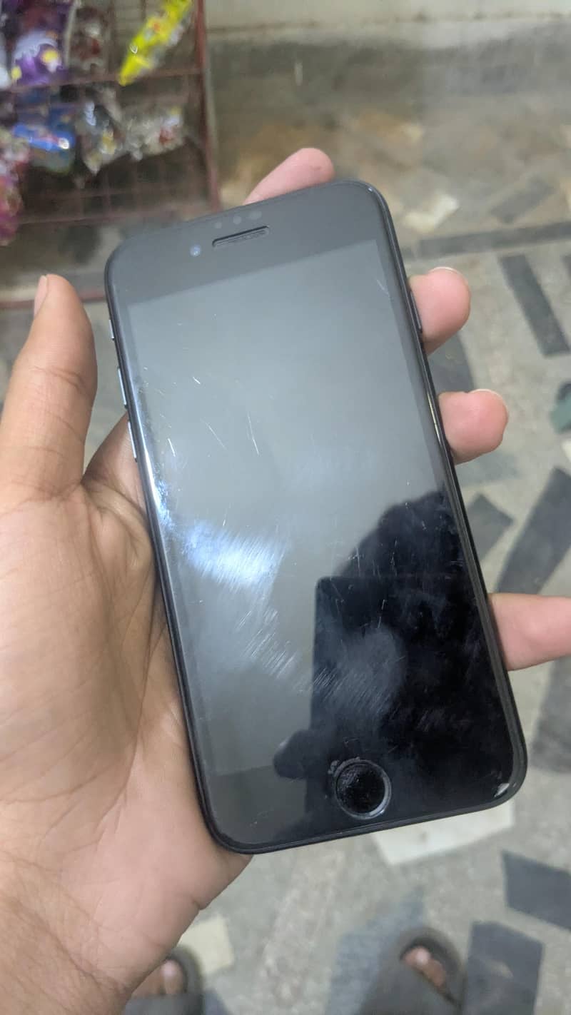 Apple iPhone 7 6
