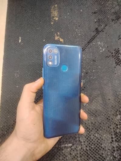 Infinix Hot 11 Play