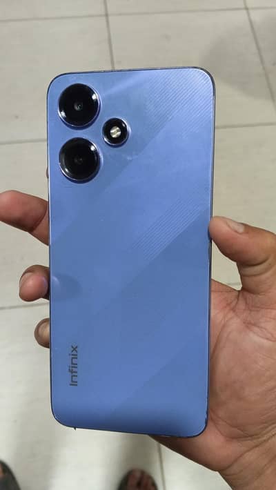 Infinix Hot 30