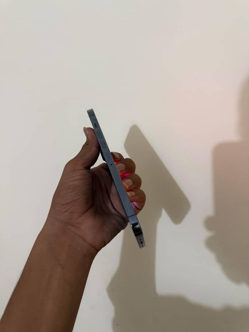 Apple iPhone 13 Pro Max 5