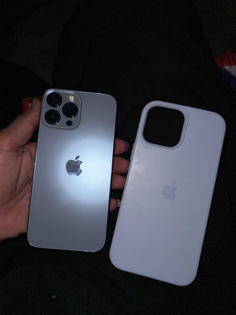 Apple iPhone 13 Pro Max 9