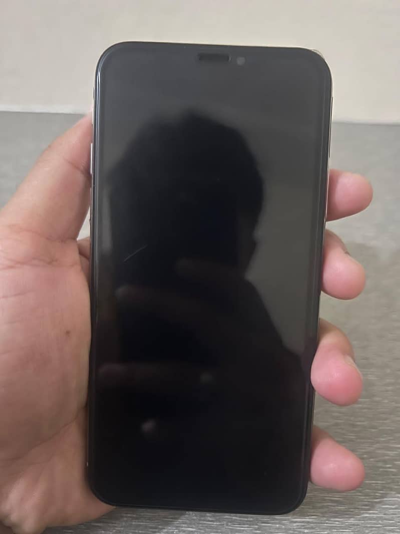 Apple iPhone X 5