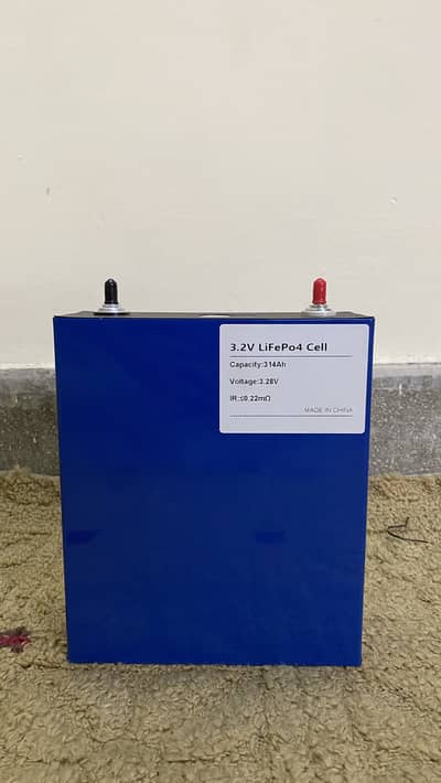 Li ion phosphate battery