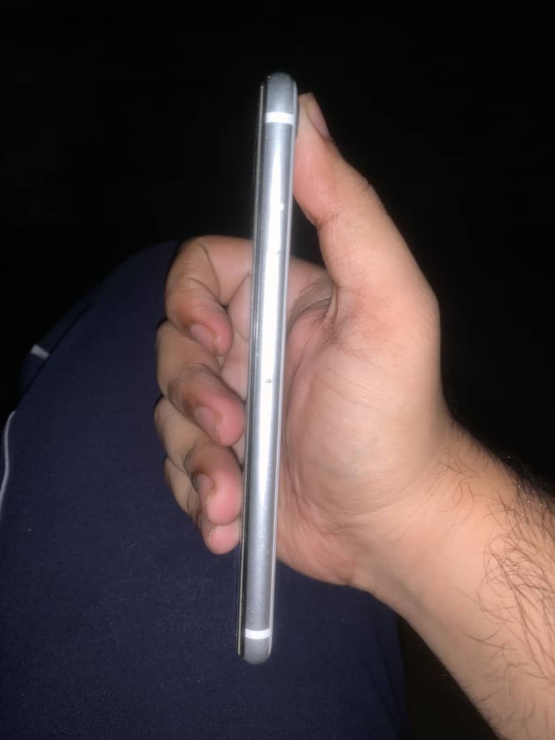 Apple iPhone SE2 1
