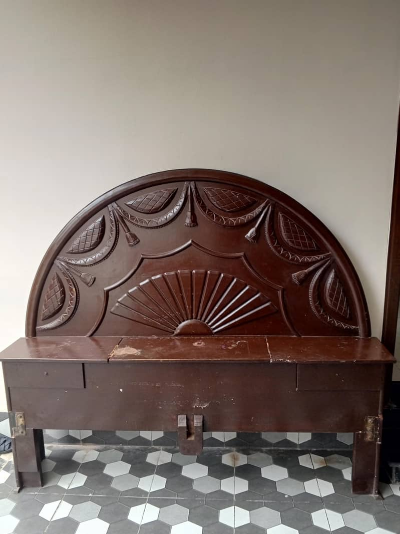 bad double + dressingtable 3