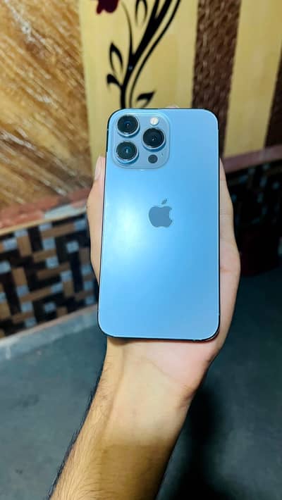Apple iPhone 13 Pro