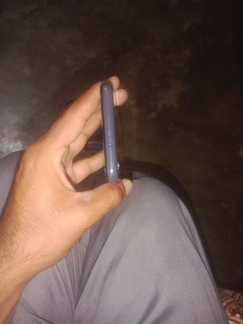 Samsung Mobile A13 3