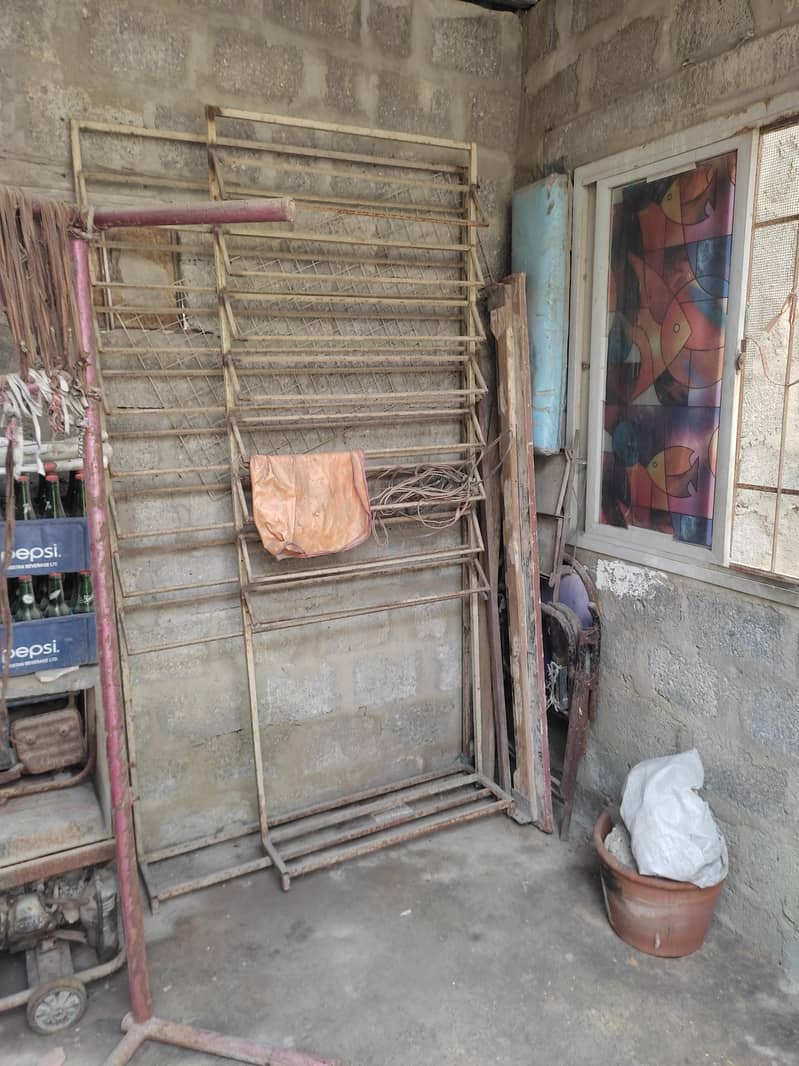 sleeper shop racks 0