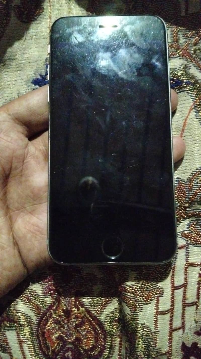 Apple iPhone 6S 1