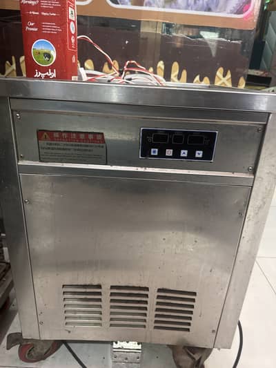 Rolll ice cream machines