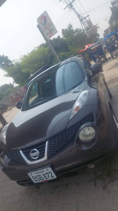 Nissan Juke 2011 total geniune paint