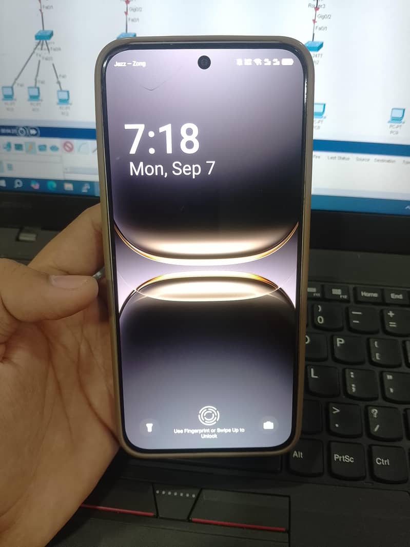 Tecno Spark 40 Pro 0
