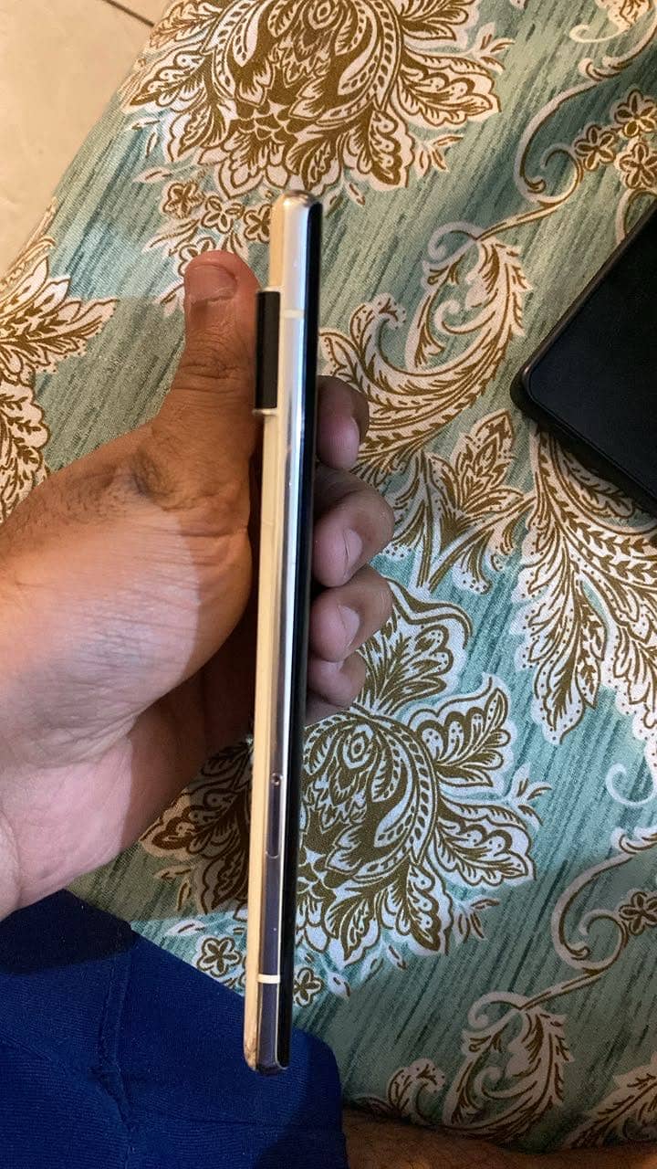 Google Pixel 6 Pro 4