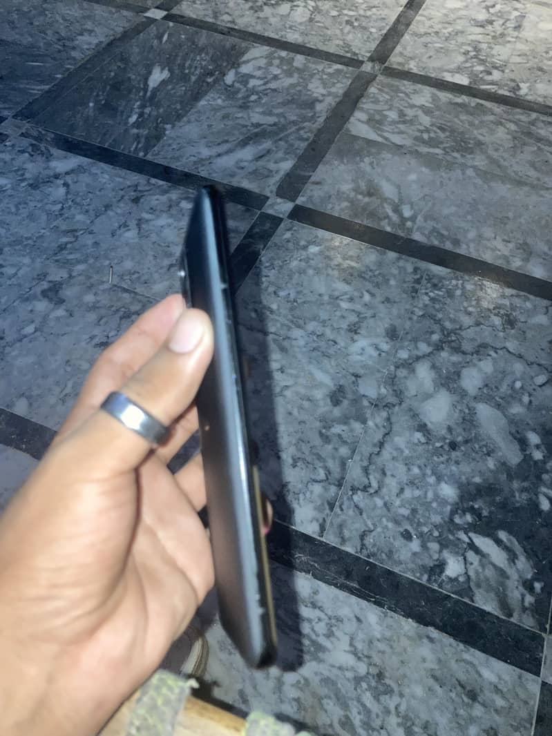 One Plus 9 Pro 4