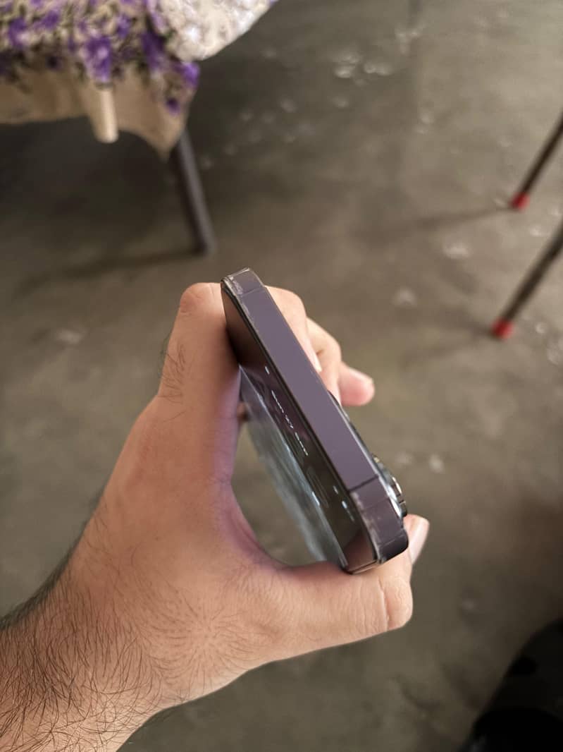 Apple iPhone 14 Pro Max 5