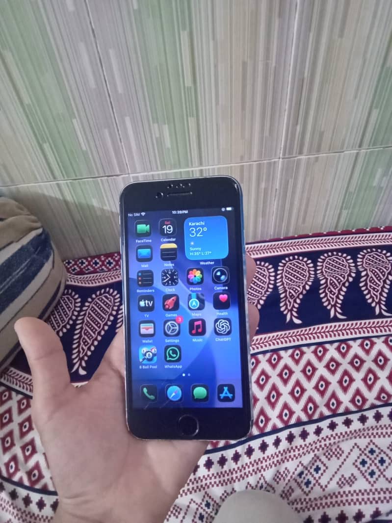 Apple iPhone SE 5