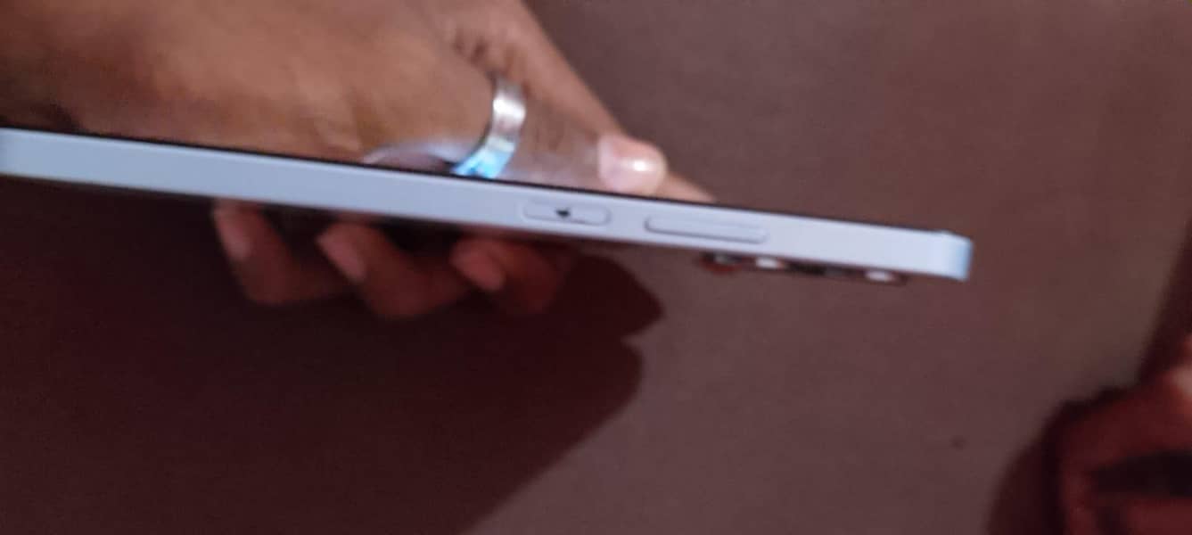 Realme 1